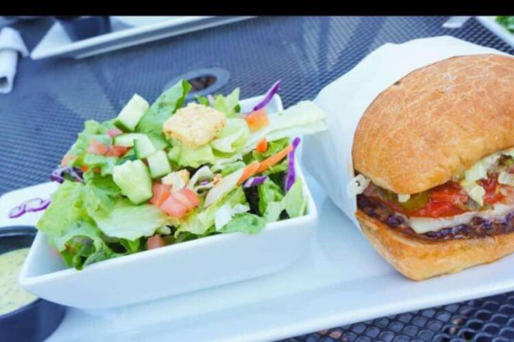 Red Robin Gourmet Burgers And Brews West End Vancouver